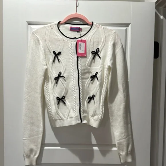 NWT Edikted White Cardigan with Black Bow Accents - Picture 4 of 5